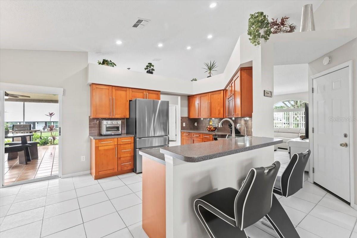 EAST LAKE ADD - Residential Lease