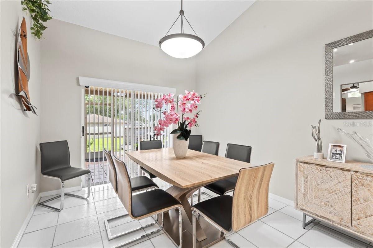 EAST LAKE ADD - Residential Lease