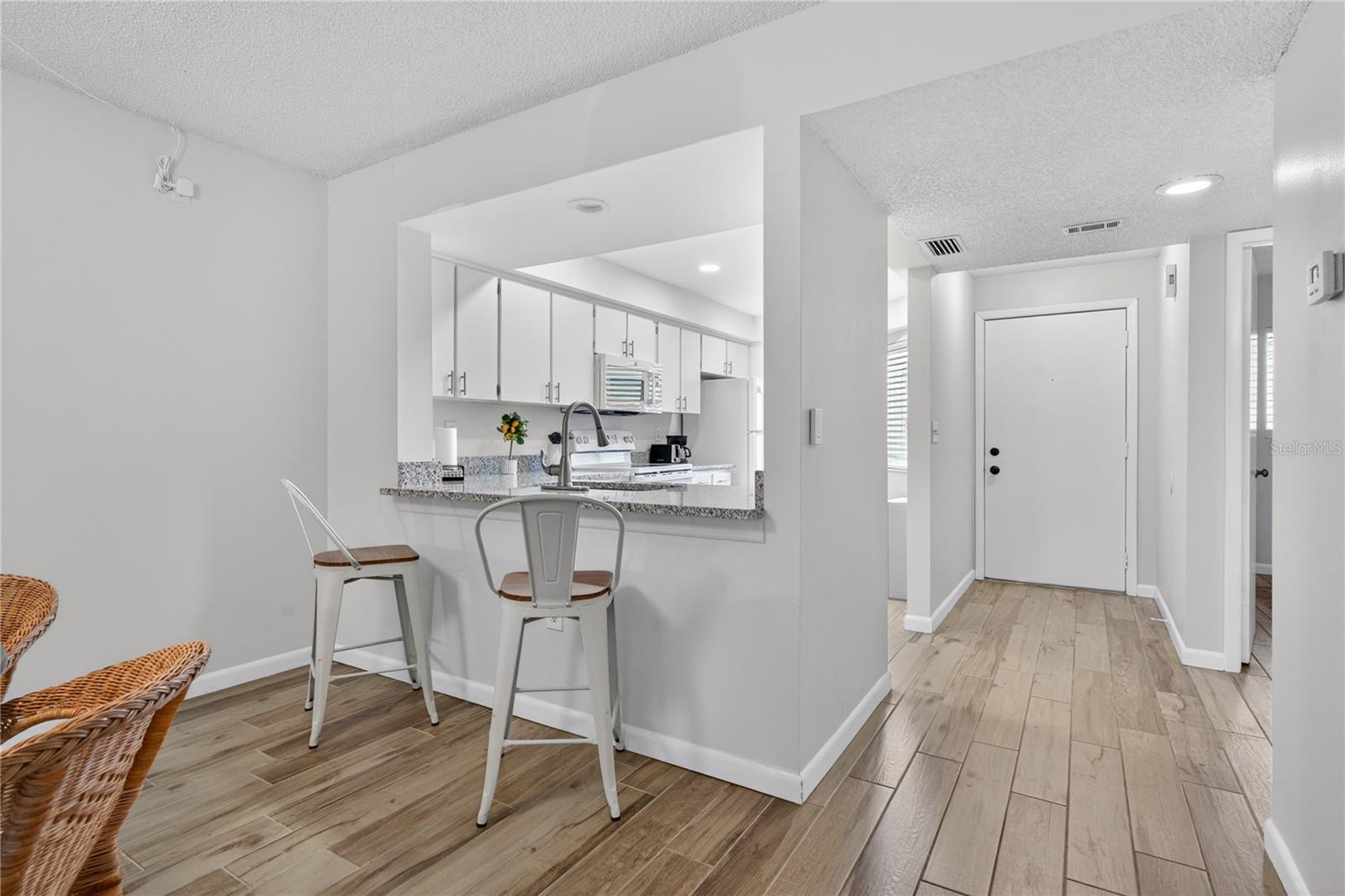 FAIRVIEW VISTA CONDO PH 03 - Residential