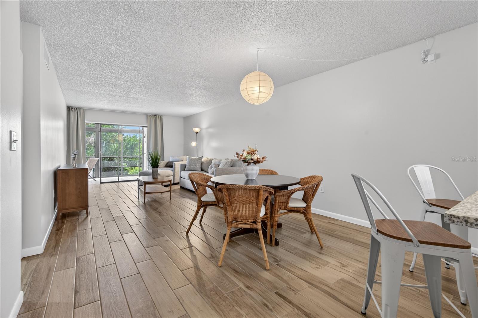 FAIRVIEW VISTA CONDO PH 03 - Residential