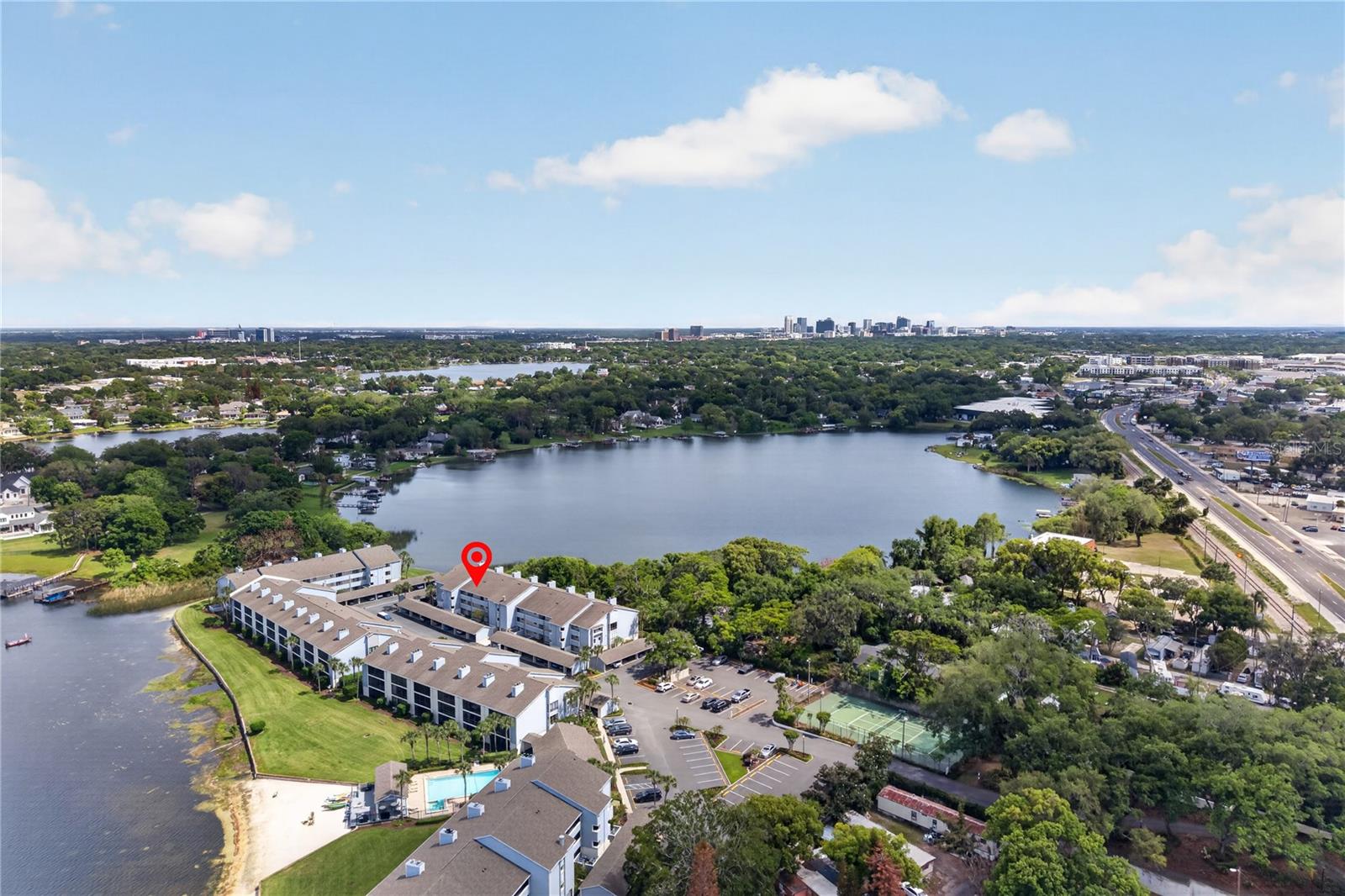 FAIRVIEW VISTA CONDO PH 03 - Residential