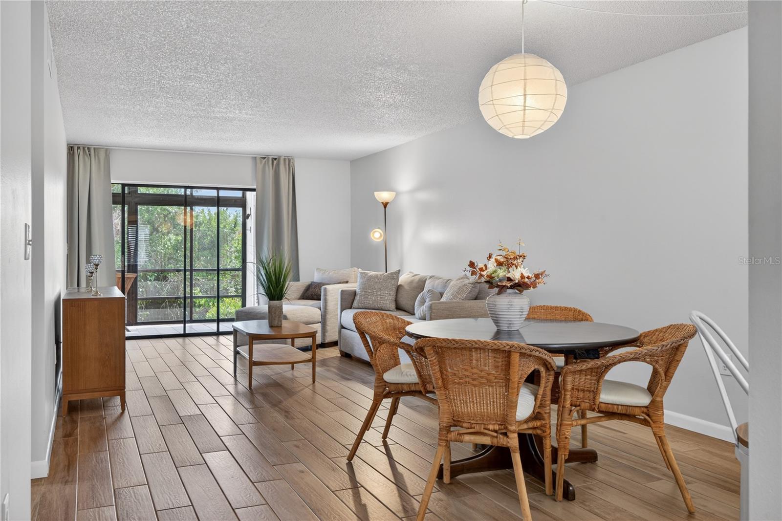 FAIRVIEW VISTA CONDO PH 03 - Residential