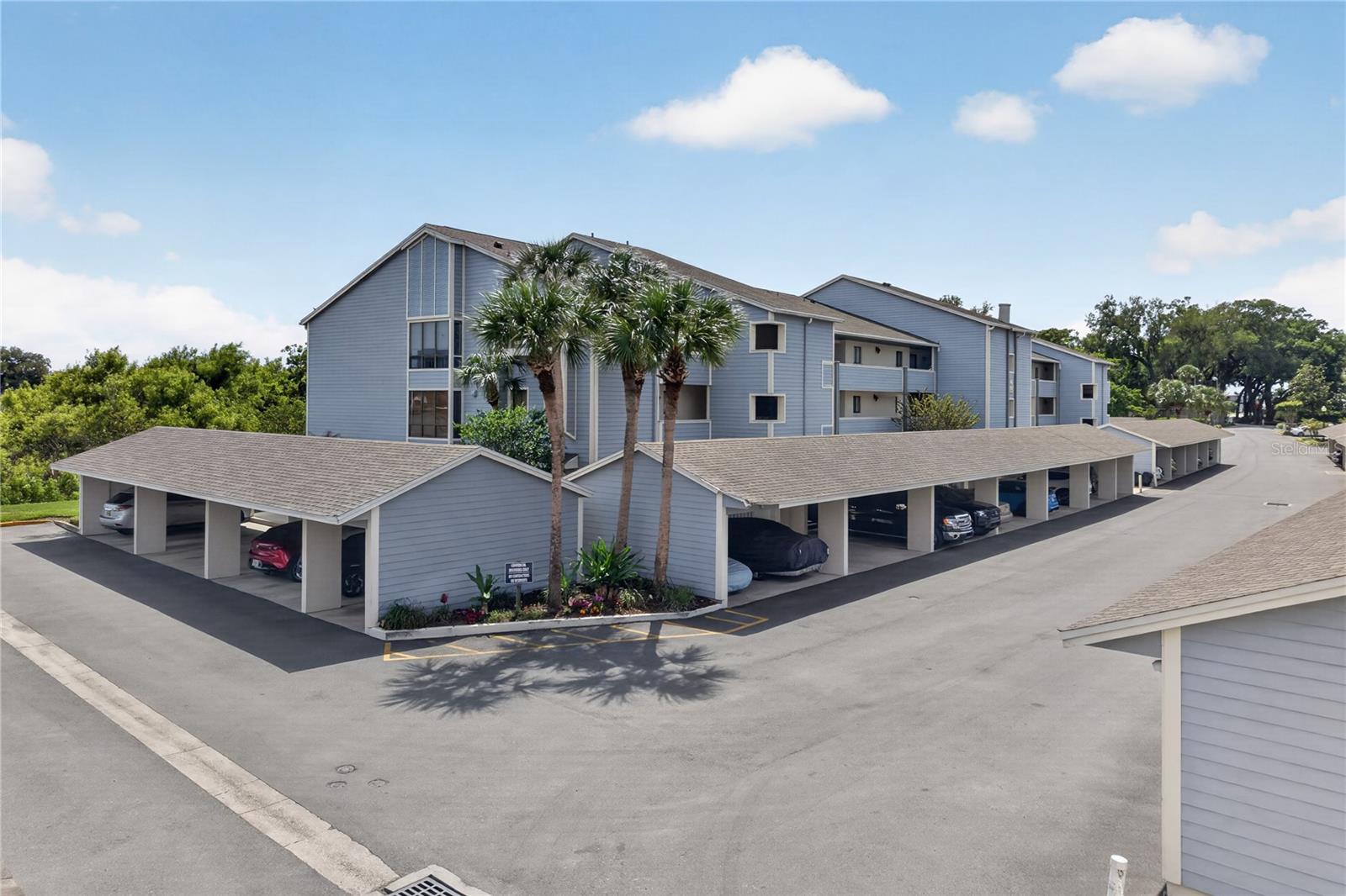 FAIRVIEW VISTA CONDO PH 03 - Residential