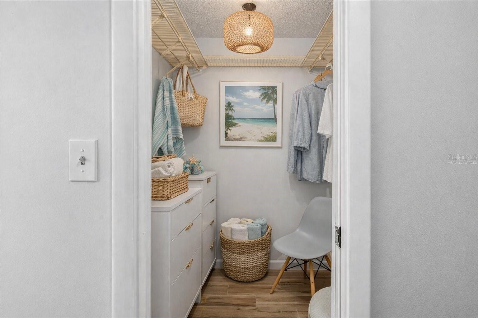 FAIRVIEW VISTA CONDO PH 03 - Residential