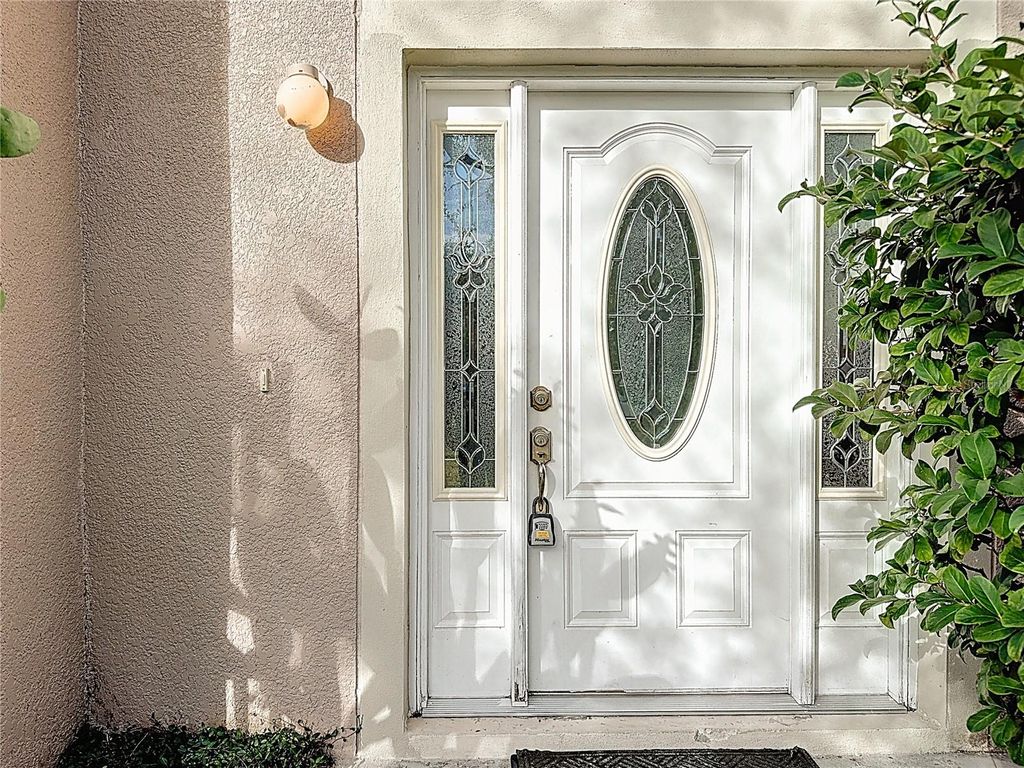 Photo of 402 Yearling Cove Loop, Apopka, FL 32703 (MLS # S5141610)