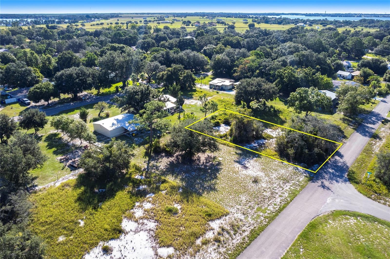 LEISURE LAKES SEC 01 - Land