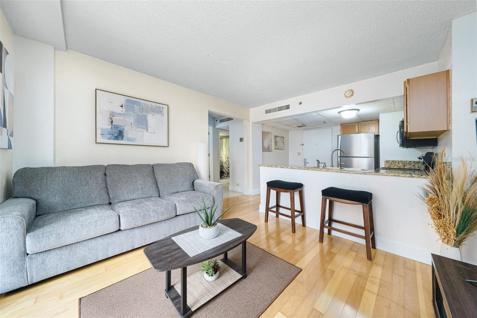 151 E WASHINGTON STREET 424