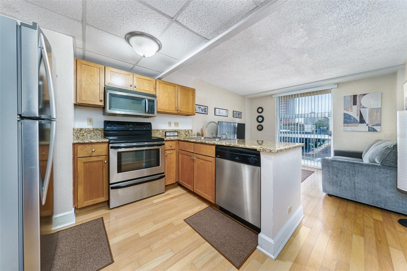 151 E WASHINGTON STREET 424