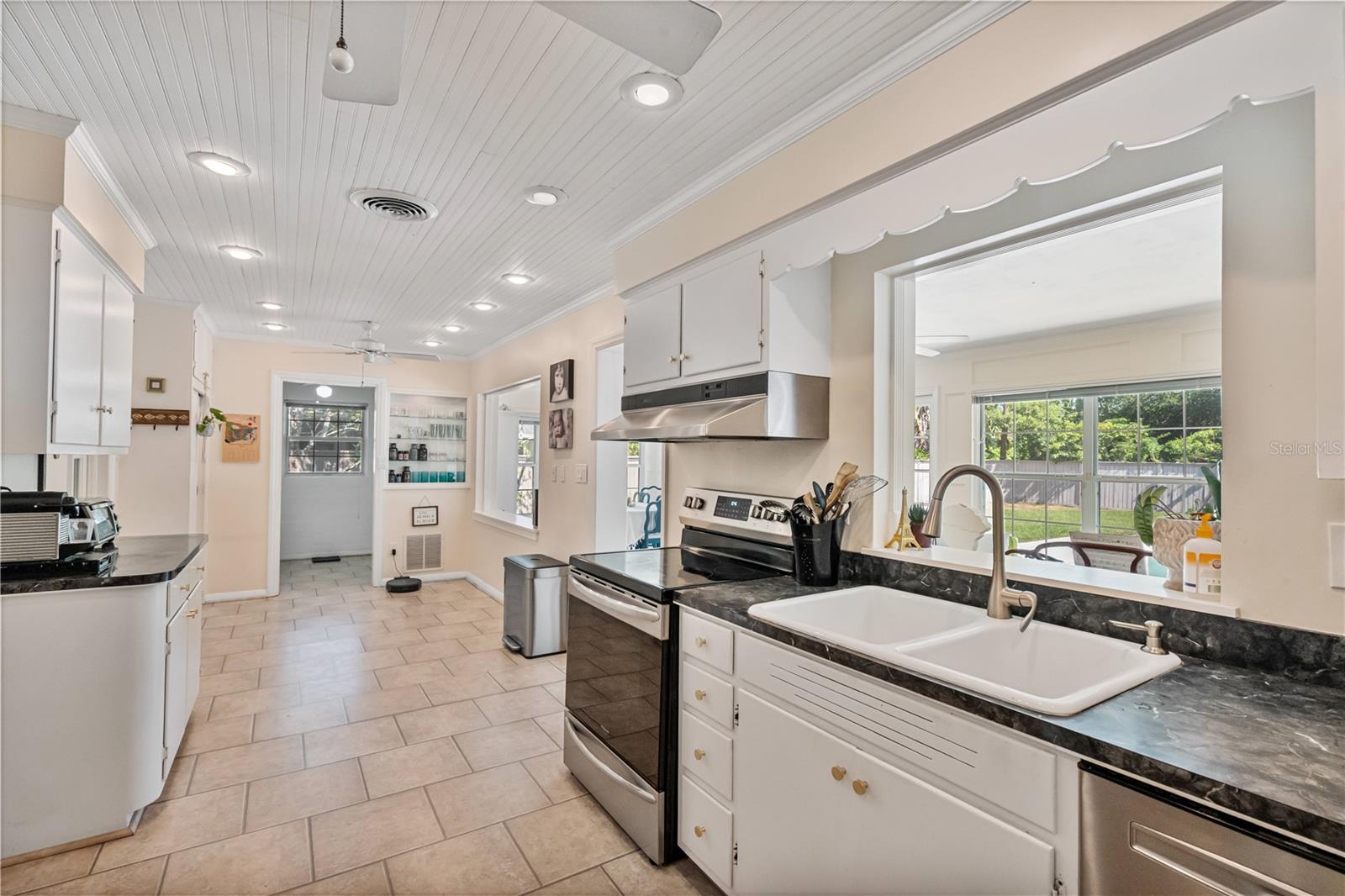 GARDEN ACRES REP - Residential