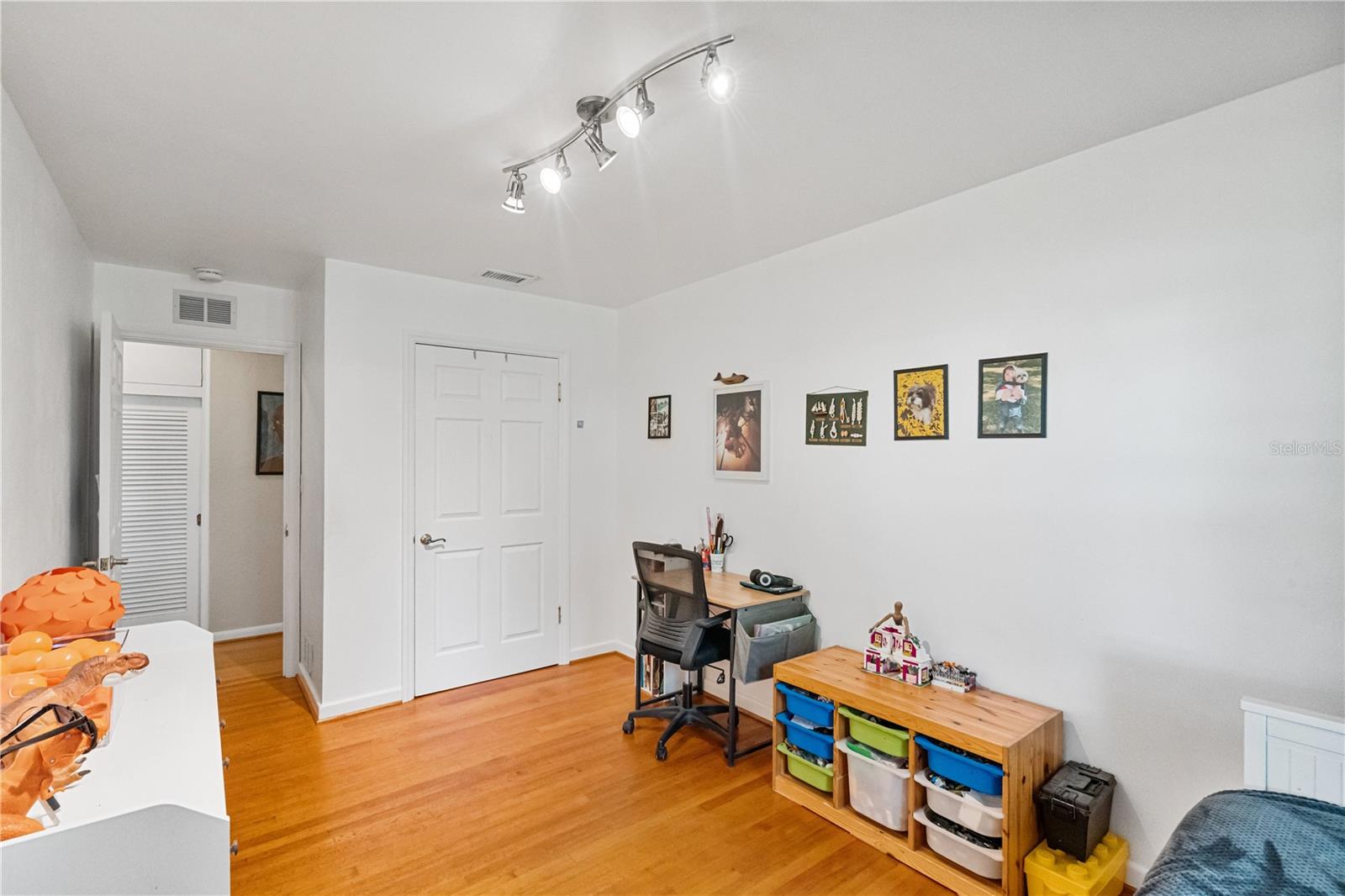 GARDEN ACRES REP - Residential