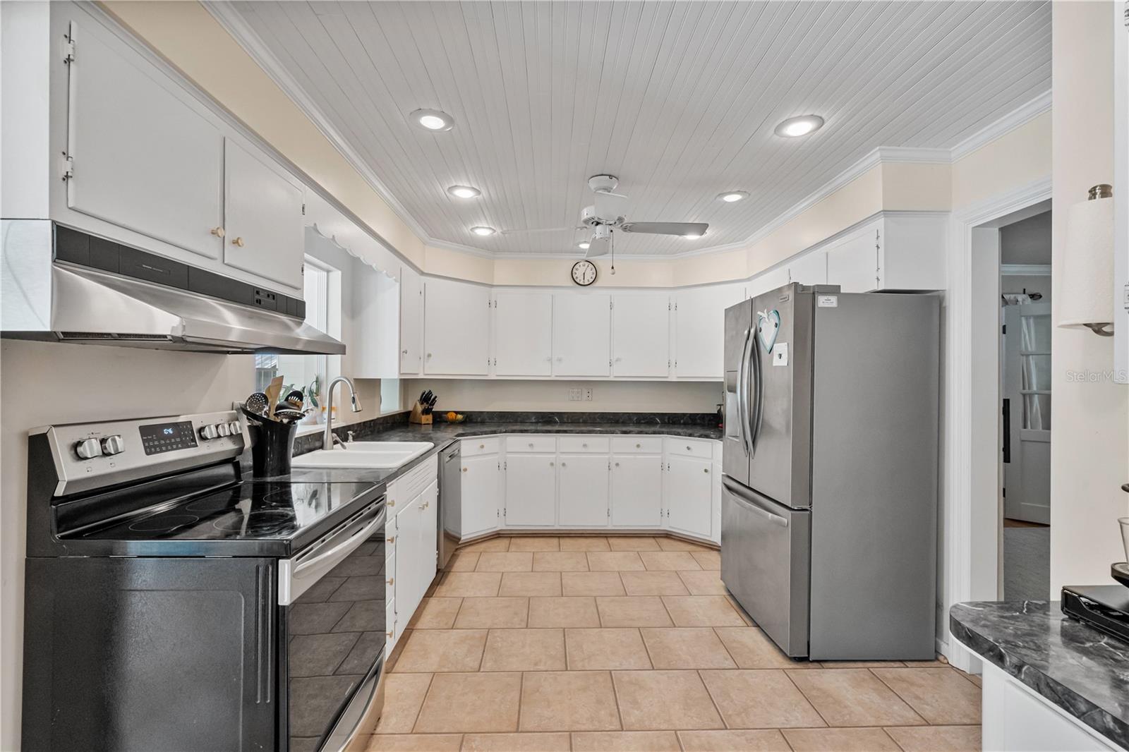 GARDEN ACRES REP - Residential