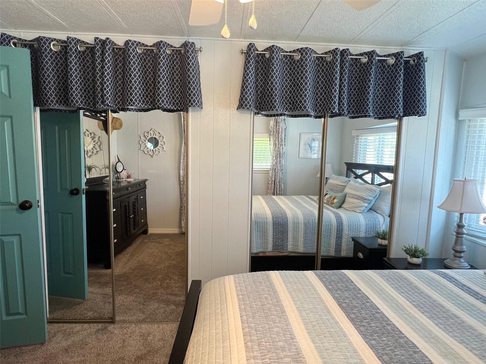 FOUR SEASONS ESTATE RESIDENT OWNED COMMUNITY INC - Residential