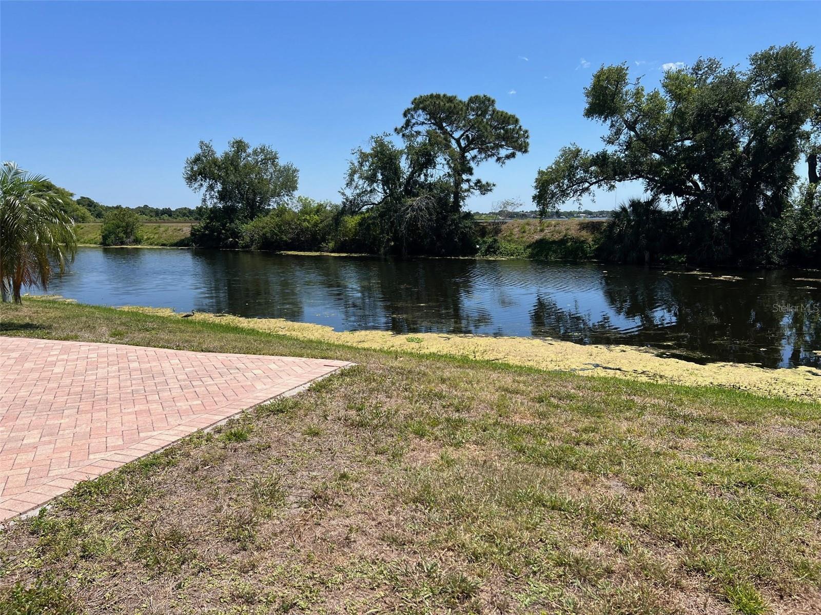 FOUR SEASONS ESTATE RESIDENT OWNED COMMUNITY INC - Residential