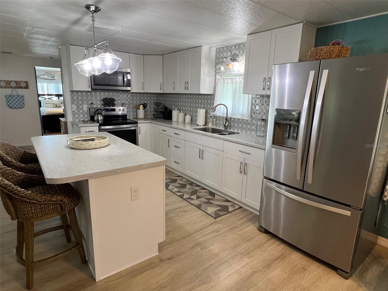 FOUR SEASONS ESTATE RESIDENT OWNED COMMUNITY INC - Residential