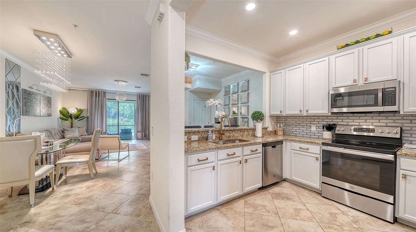 20310 LAGENTE CIRCLE