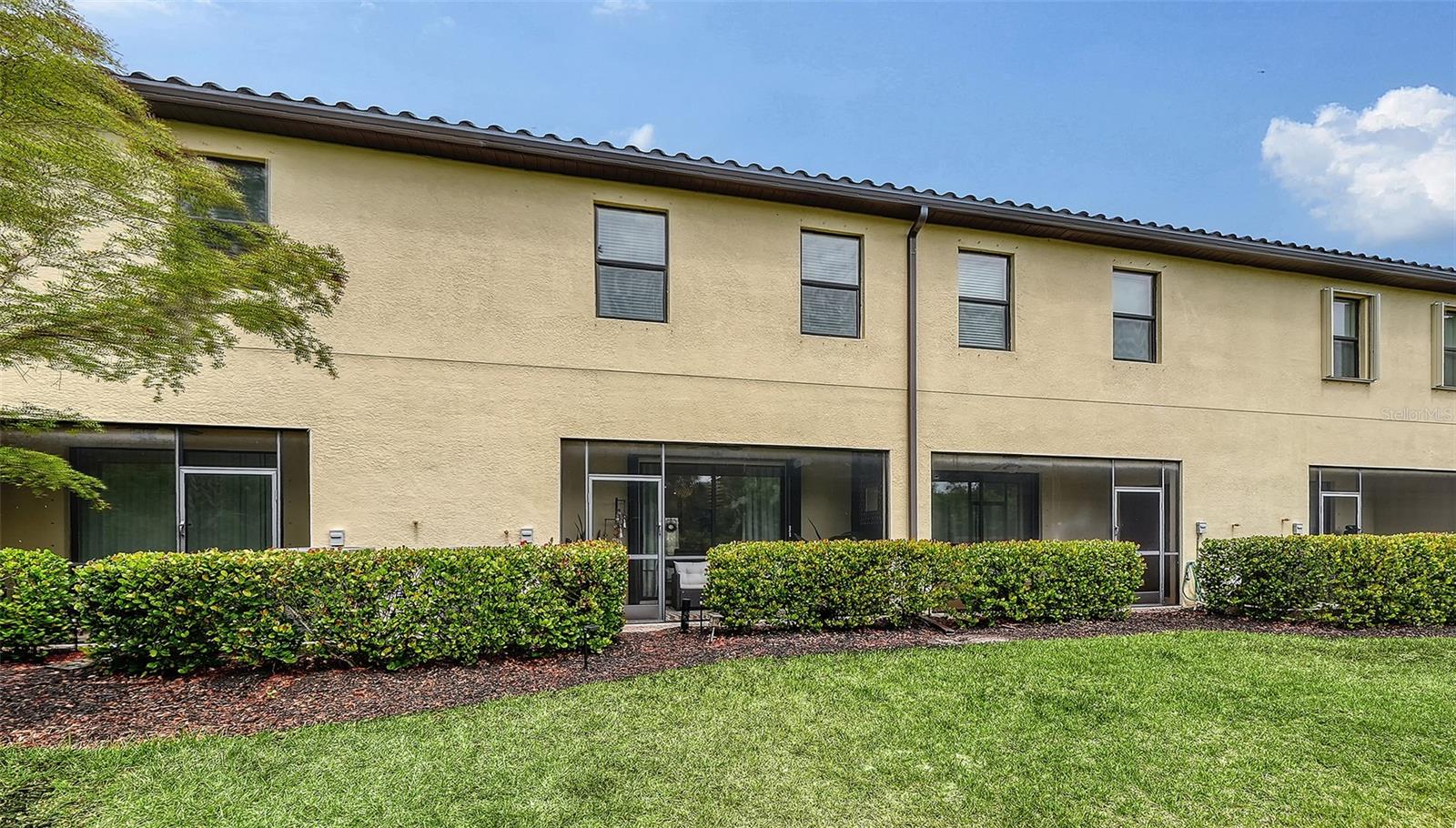 GRAN PARADISO TWNHMS 1B - Residential
