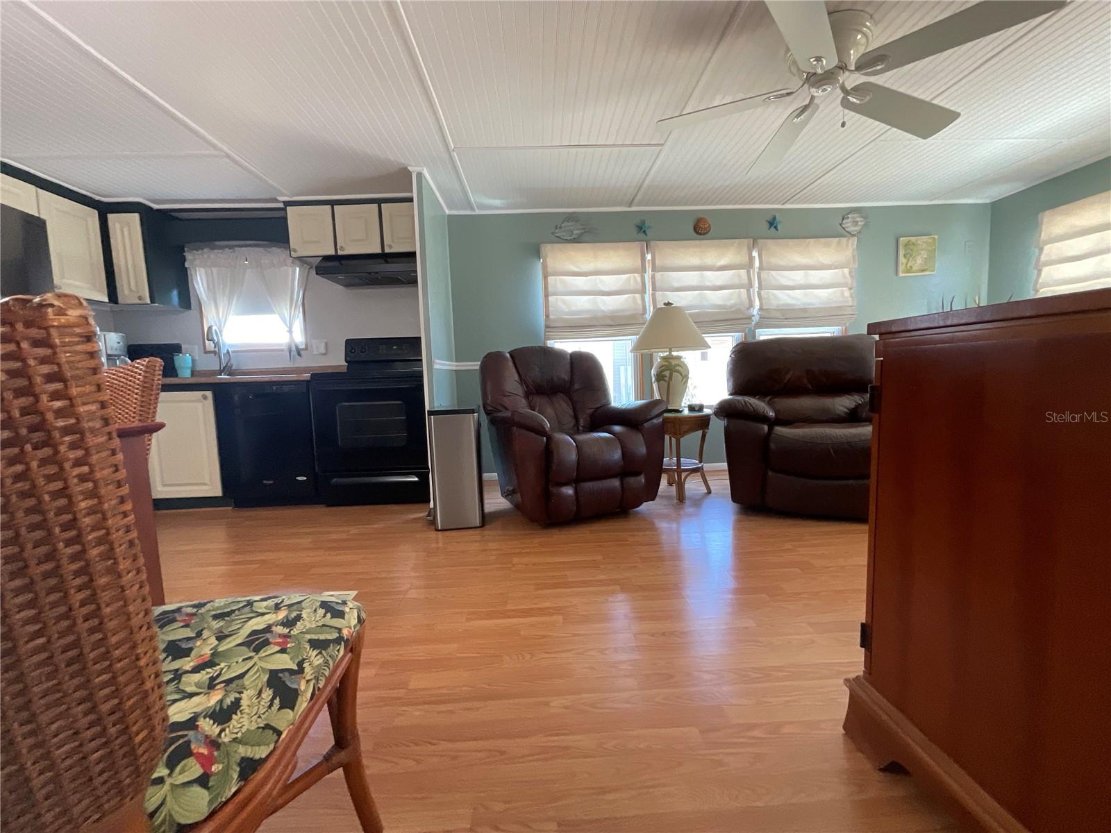 SOUTH WINDS MHP CO-OP - Residential