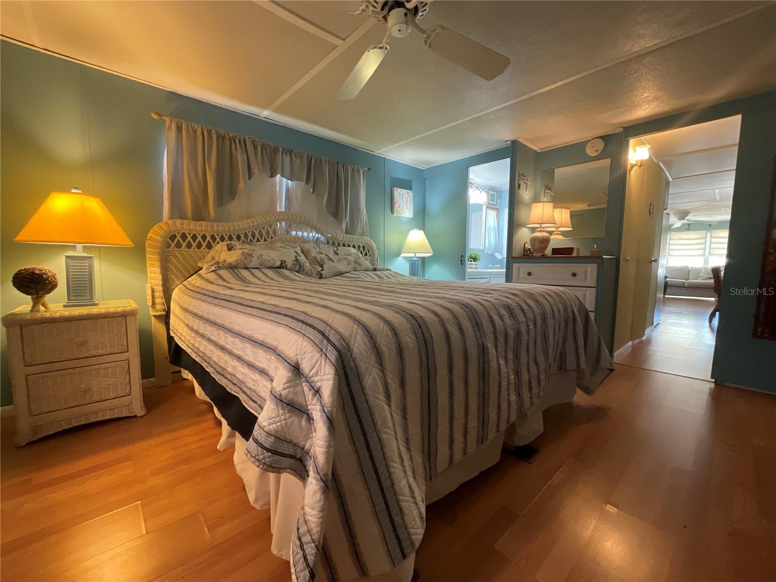 SOUTH WINDS MHP CO-OP - Residential