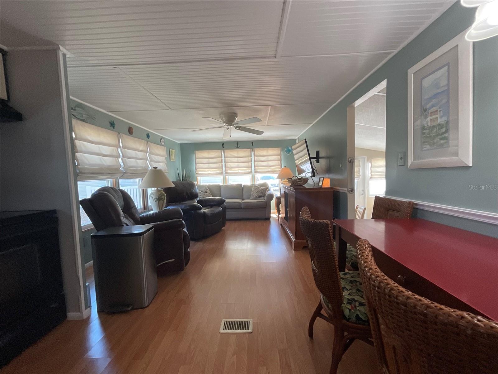 SOUTH WINDS MHP CO-OP - Residential