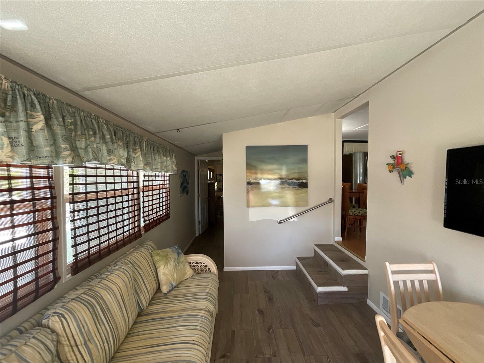 SOUTH WINDS MHP CO-OP - Residential