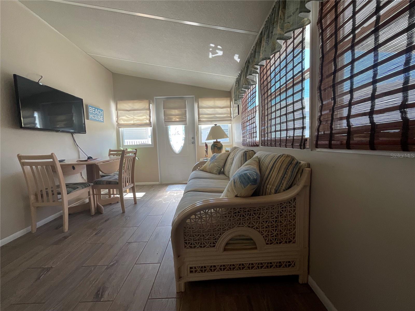 SOUTH WINDS MHP CO-OP - Residential