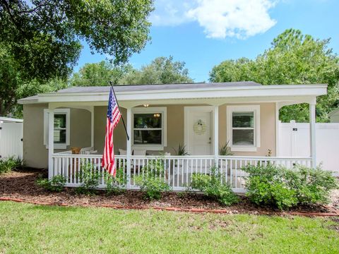 A home in TAMPA