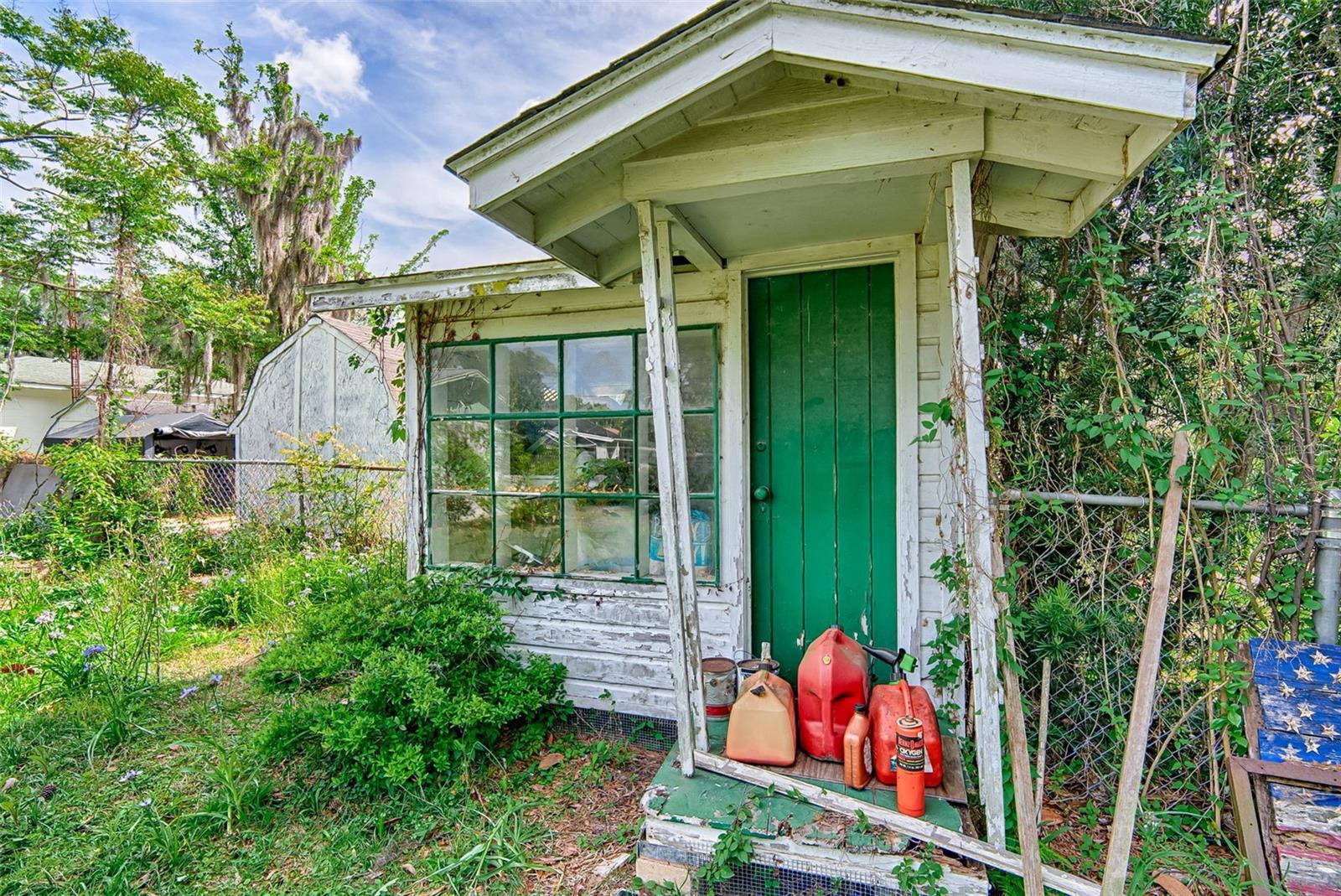 WYOMINA TERRACE - Residential