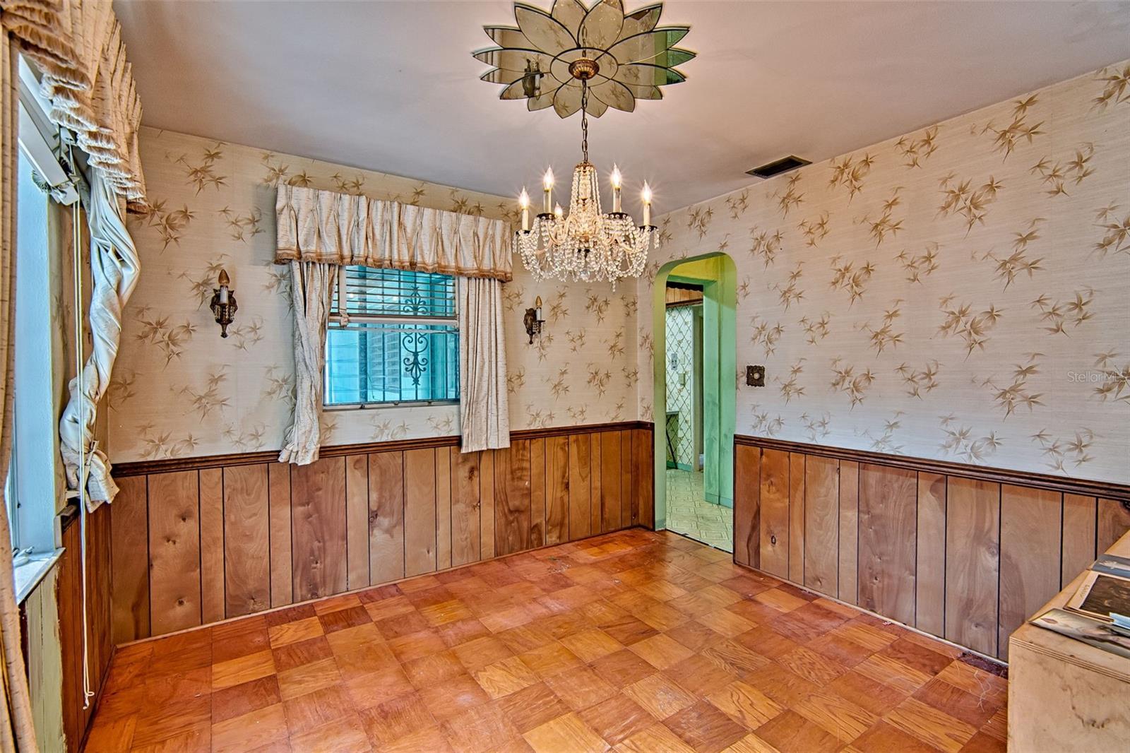 WYOMINA TERRACE - Residential