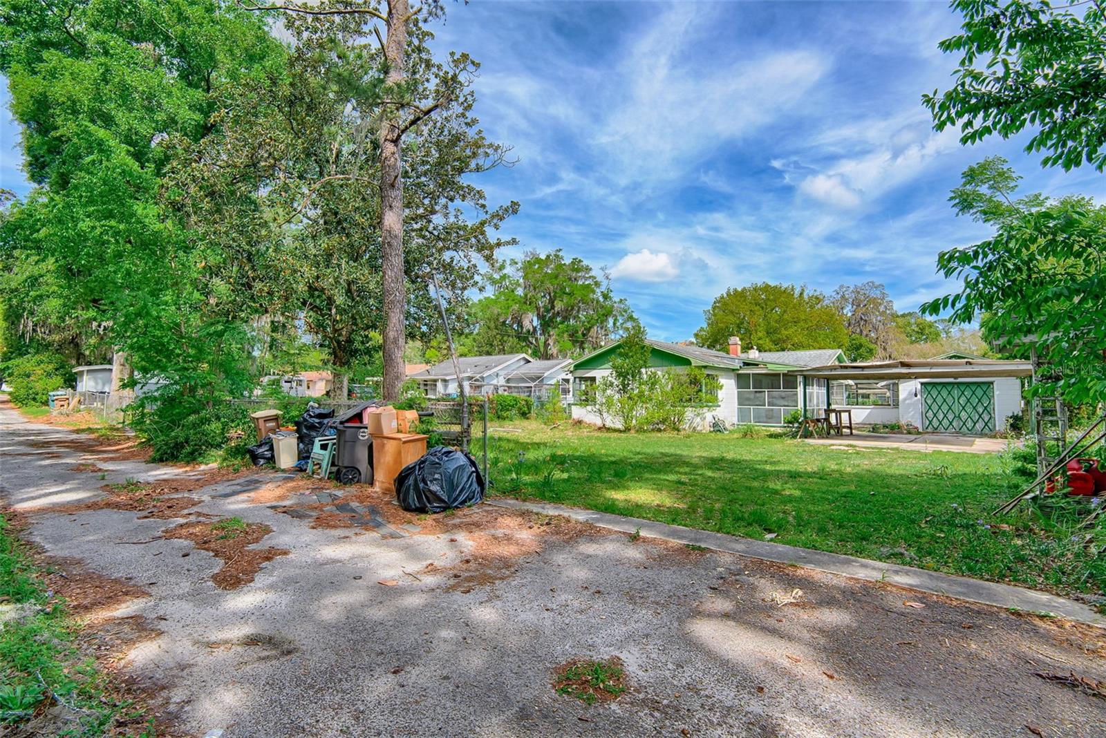 WYOMINA TERRACE - Residential