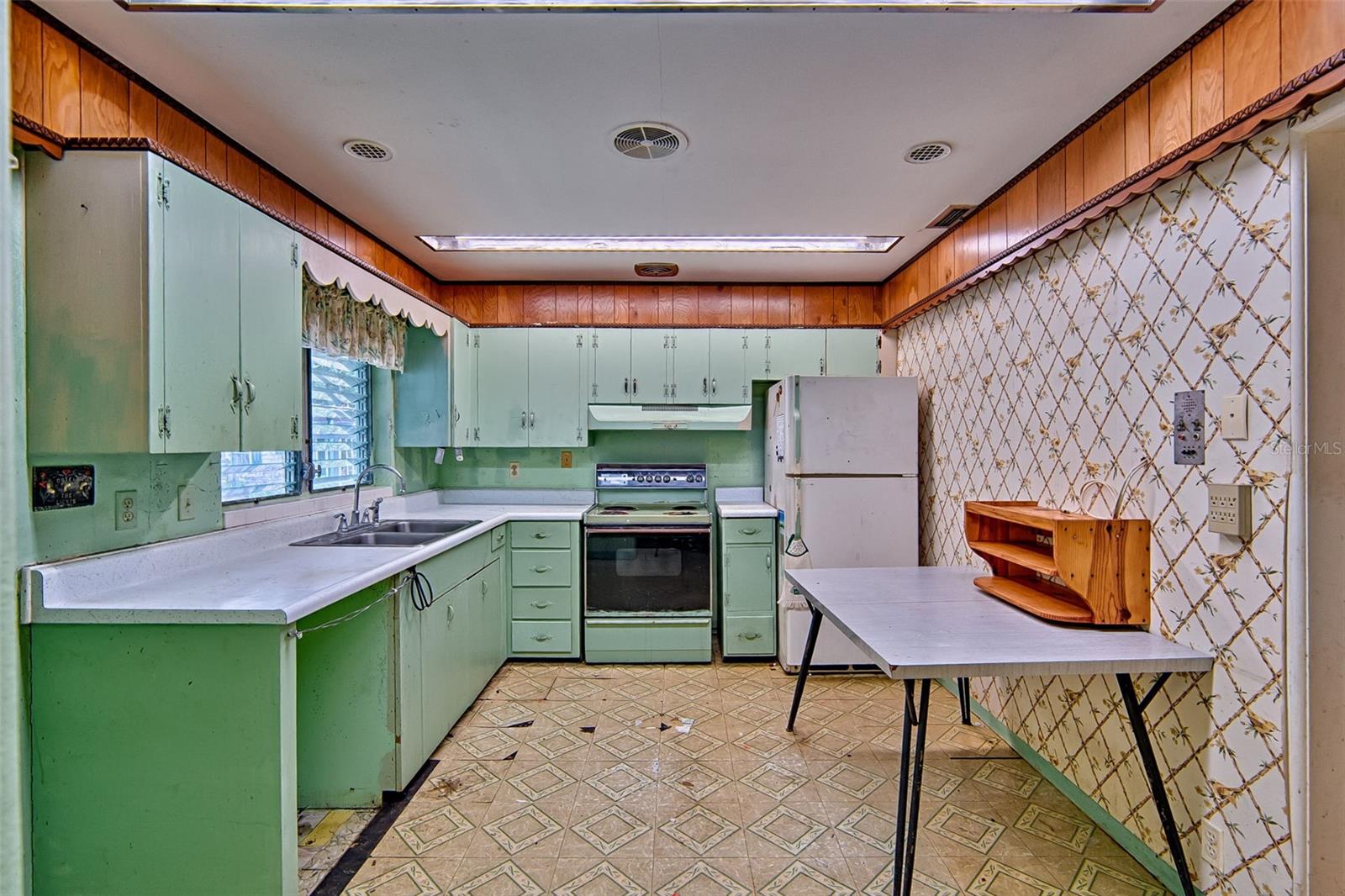 WYOMINA TERRACE - Residential