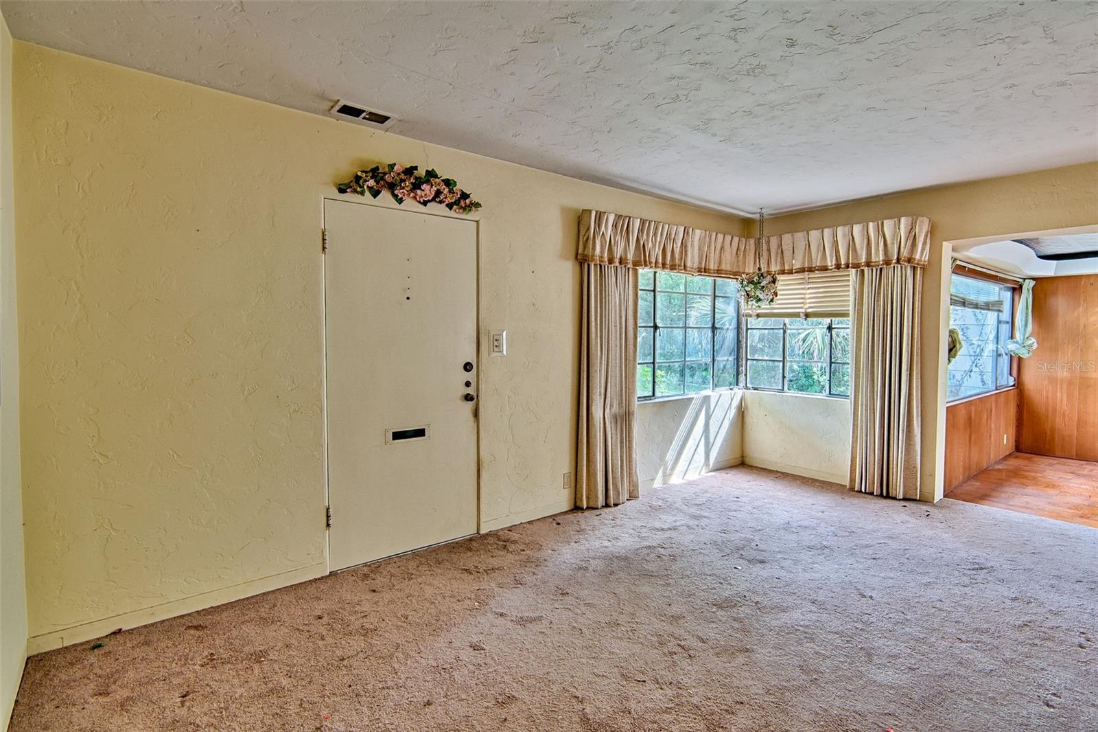 WYOMINA TERRACE - Residential