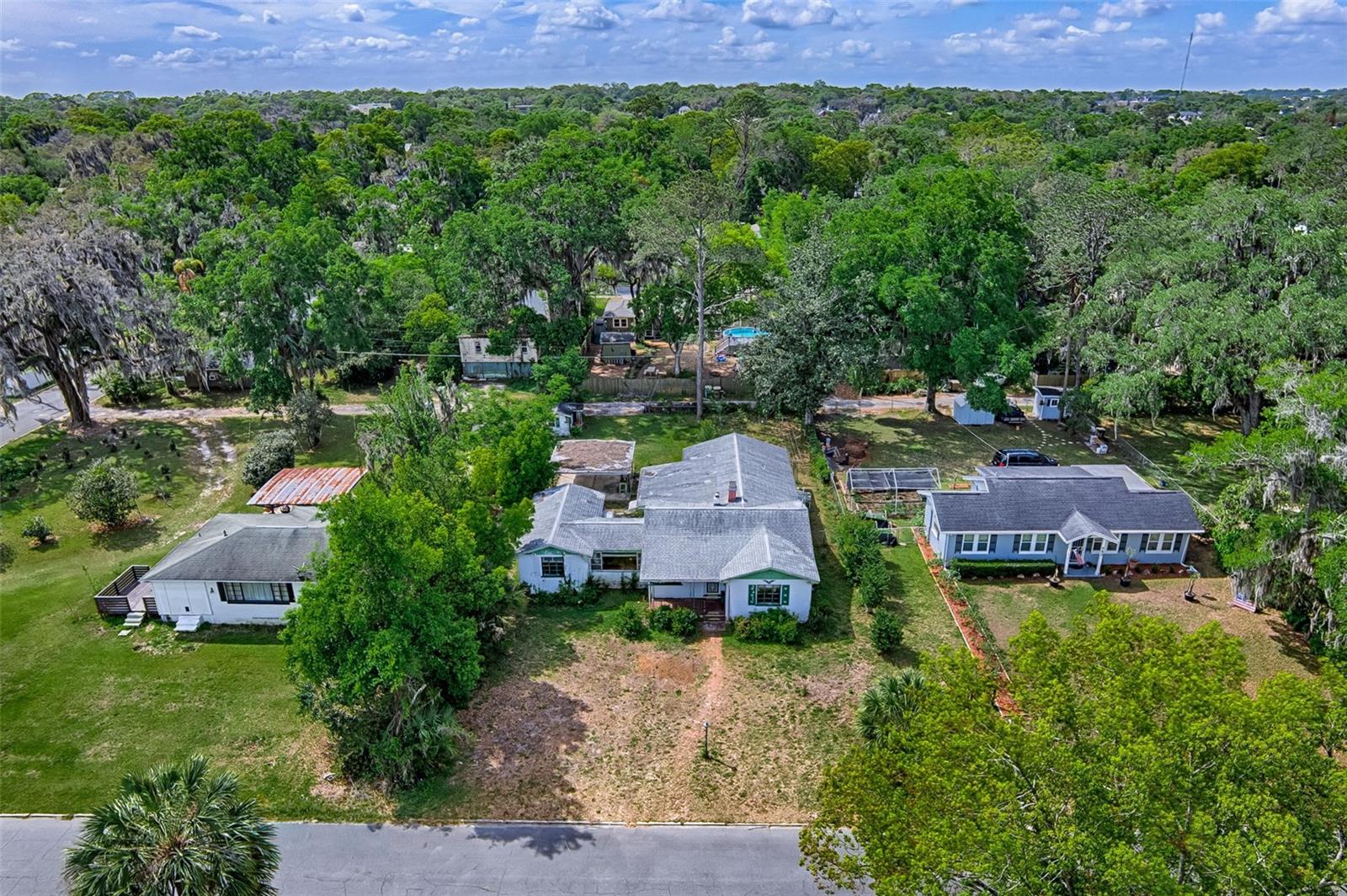 WYOMINA TERRACE - Residential