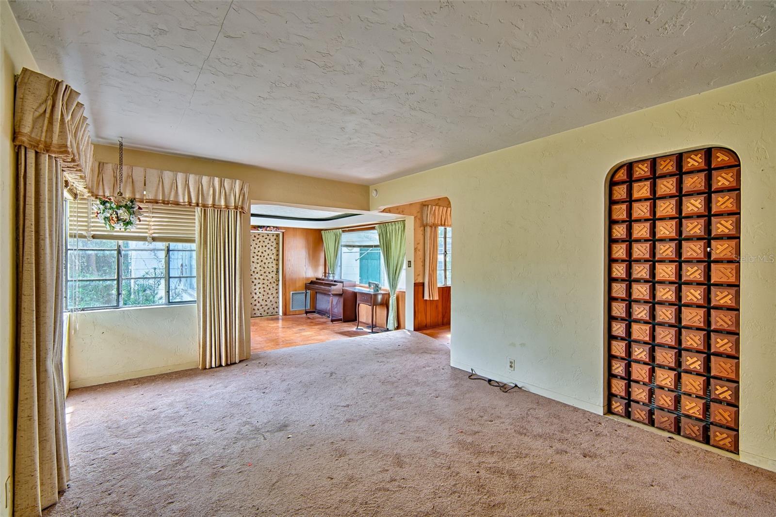 WYOMINA TERRACE - Residential