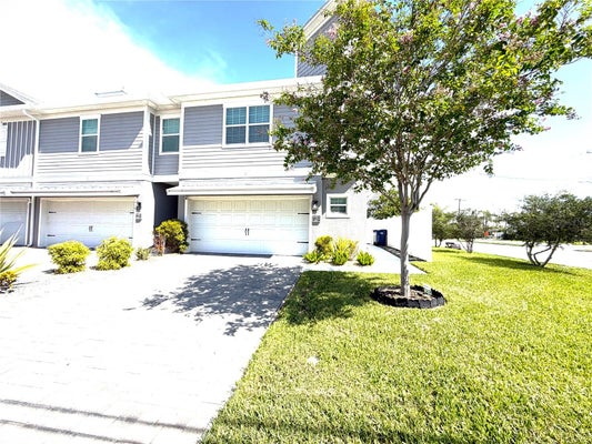 4201 W GRAY ST APT 1, TAMPA, FL 33609 - Image 44cba4e58c5d8004e741df9c0ba76d57/4166732881