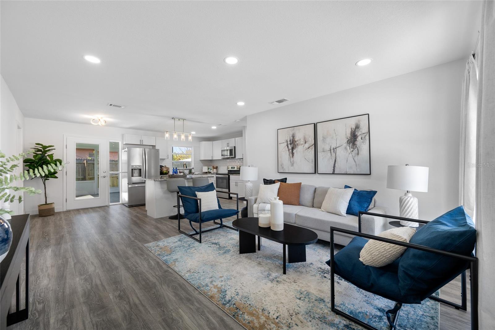 HOLLIDAY VILLAGE SEC 1 - Residential