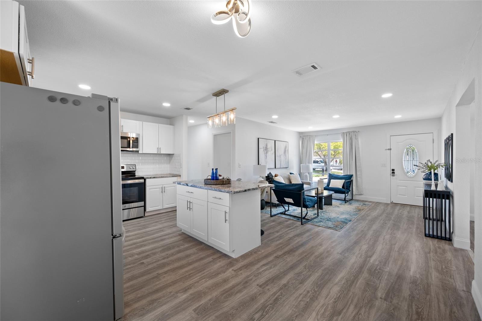 HOLLIDAY VILLAGE SEC 1 - Residential