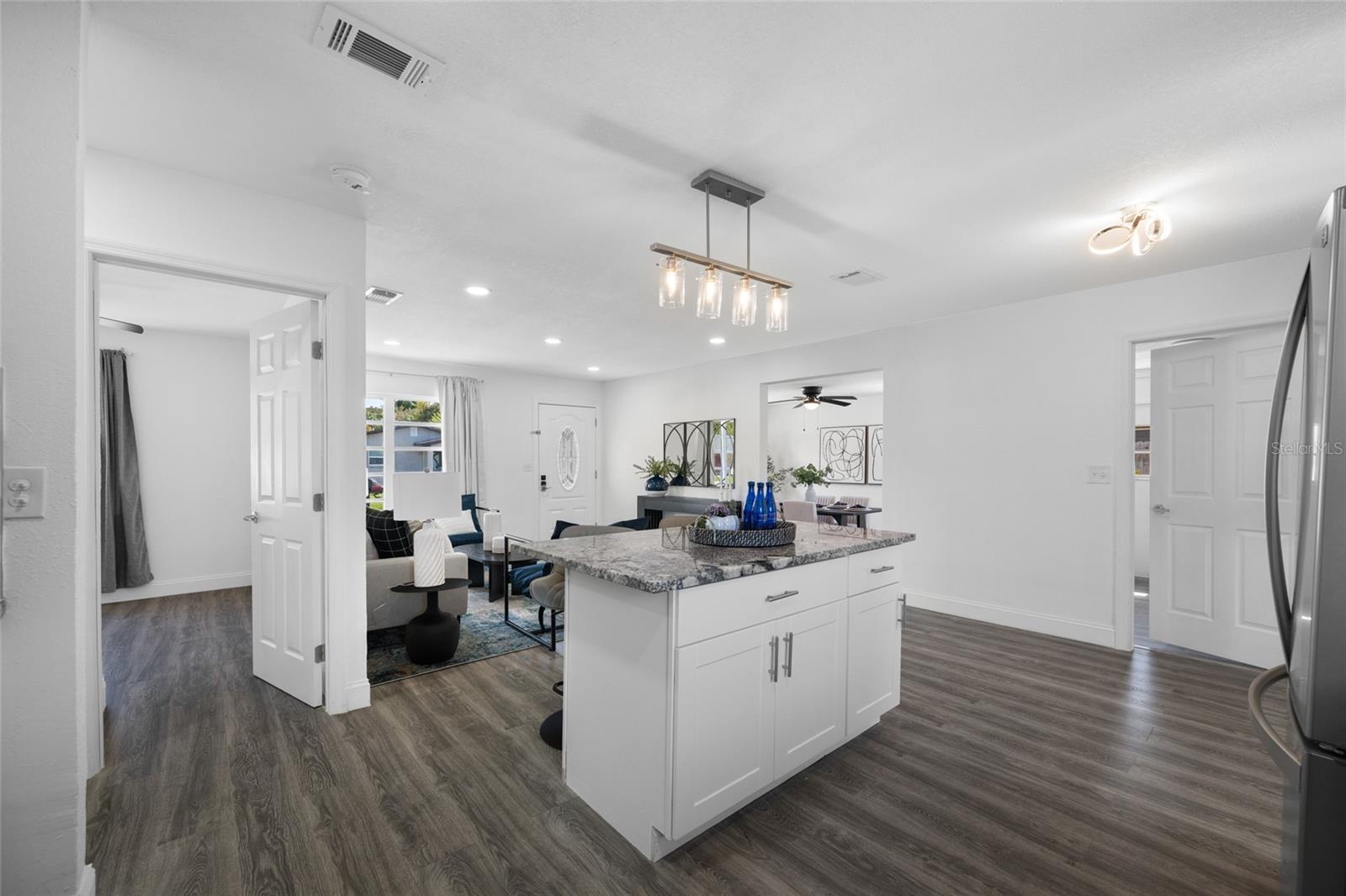 HOLLIDAY VILLAGE SEC 1 - Residential