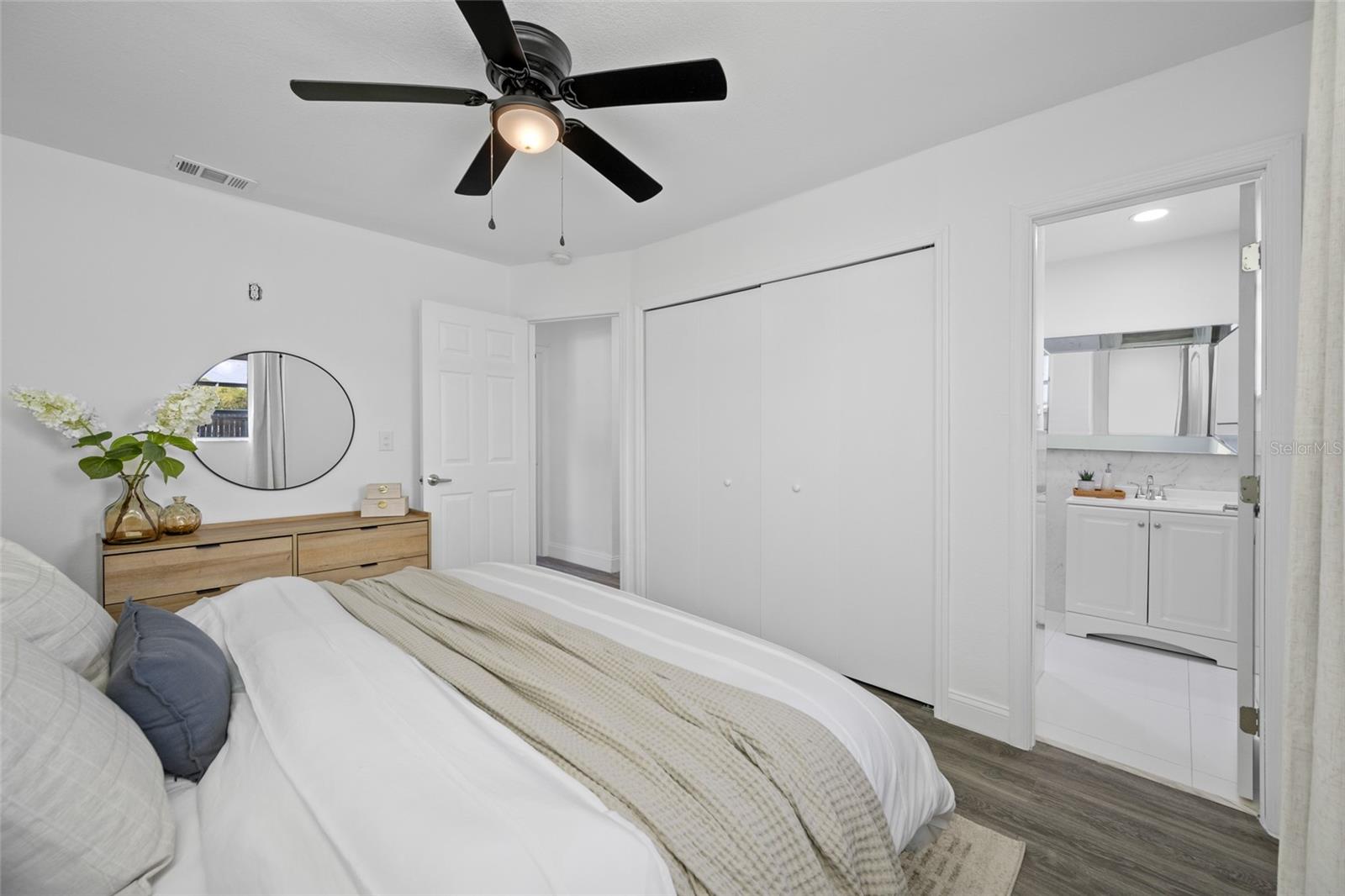 HOLLIDAY VILLAGE SEC 1 - Residential