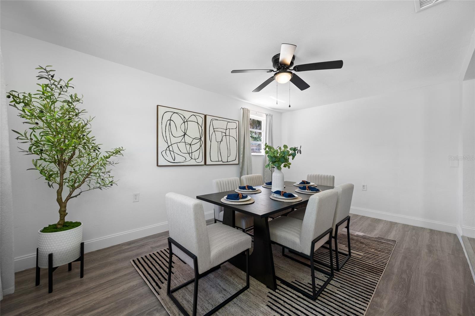 HOLLIDAY VILLAGE SEC 1 - Residential