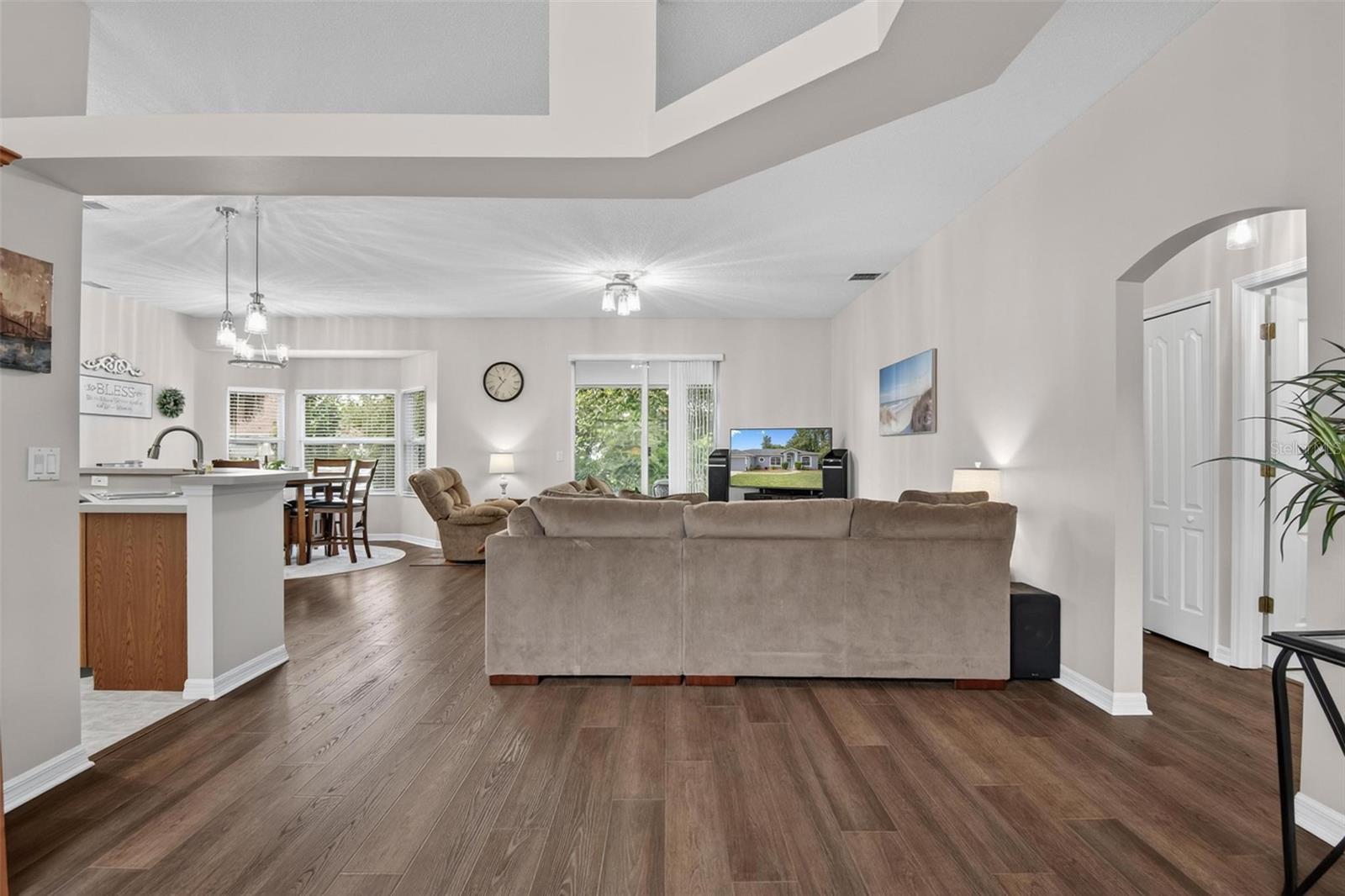 29 ETHAN ALLEN DRIVE
