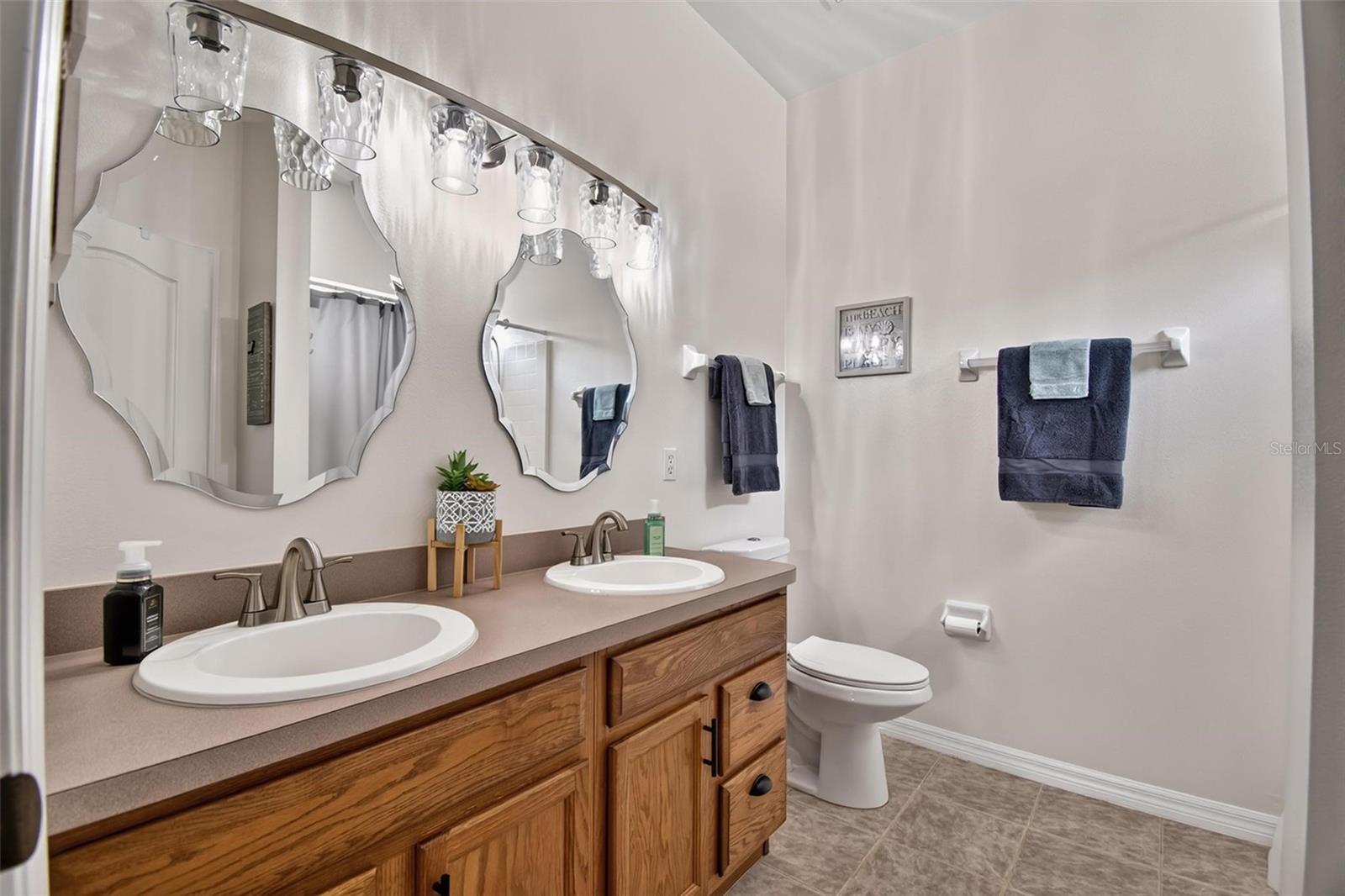 EASTHAMPTON PALM COAST SEC 34 - Residential