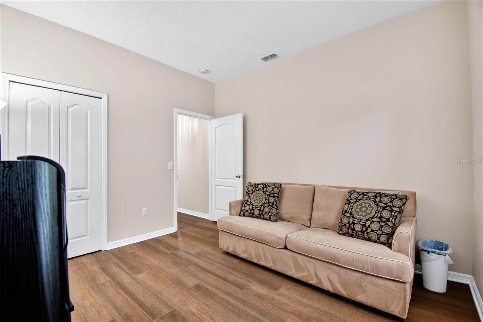EASTHAMPTON PALM COAST SEC 34 - Residential