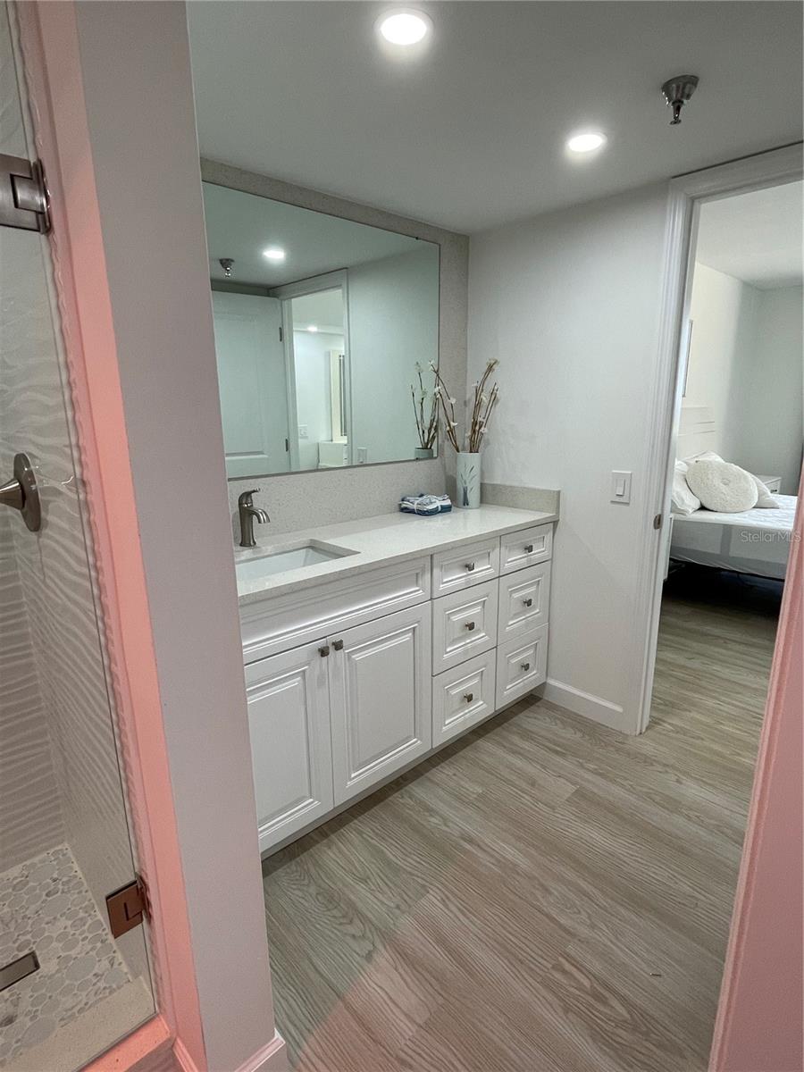 GULF ISLAND BEACH TENNIS - Residential