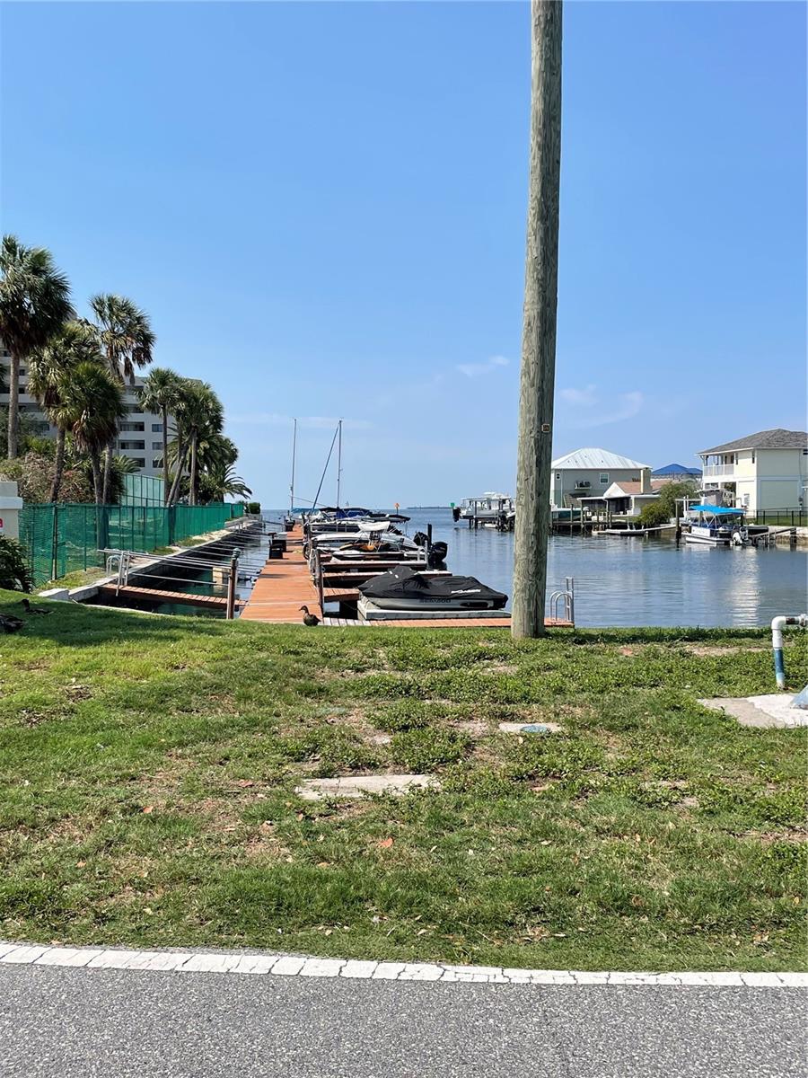 GULF ISLAND BEACH TENNIS - Residential