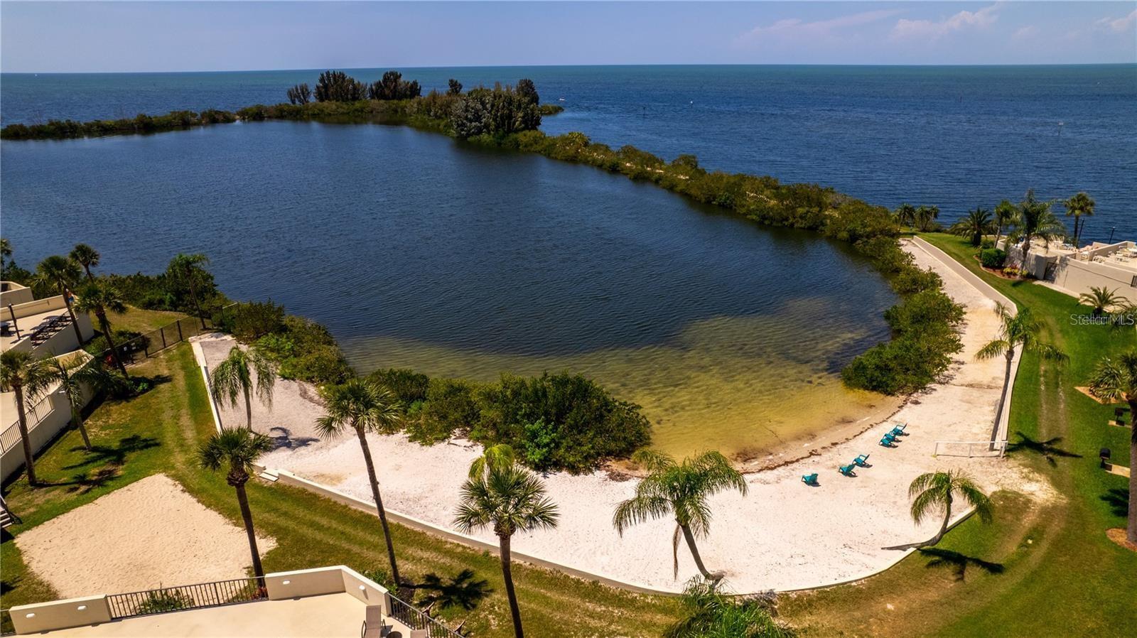 GULF ISLAND BEACH TENNIS - Residential