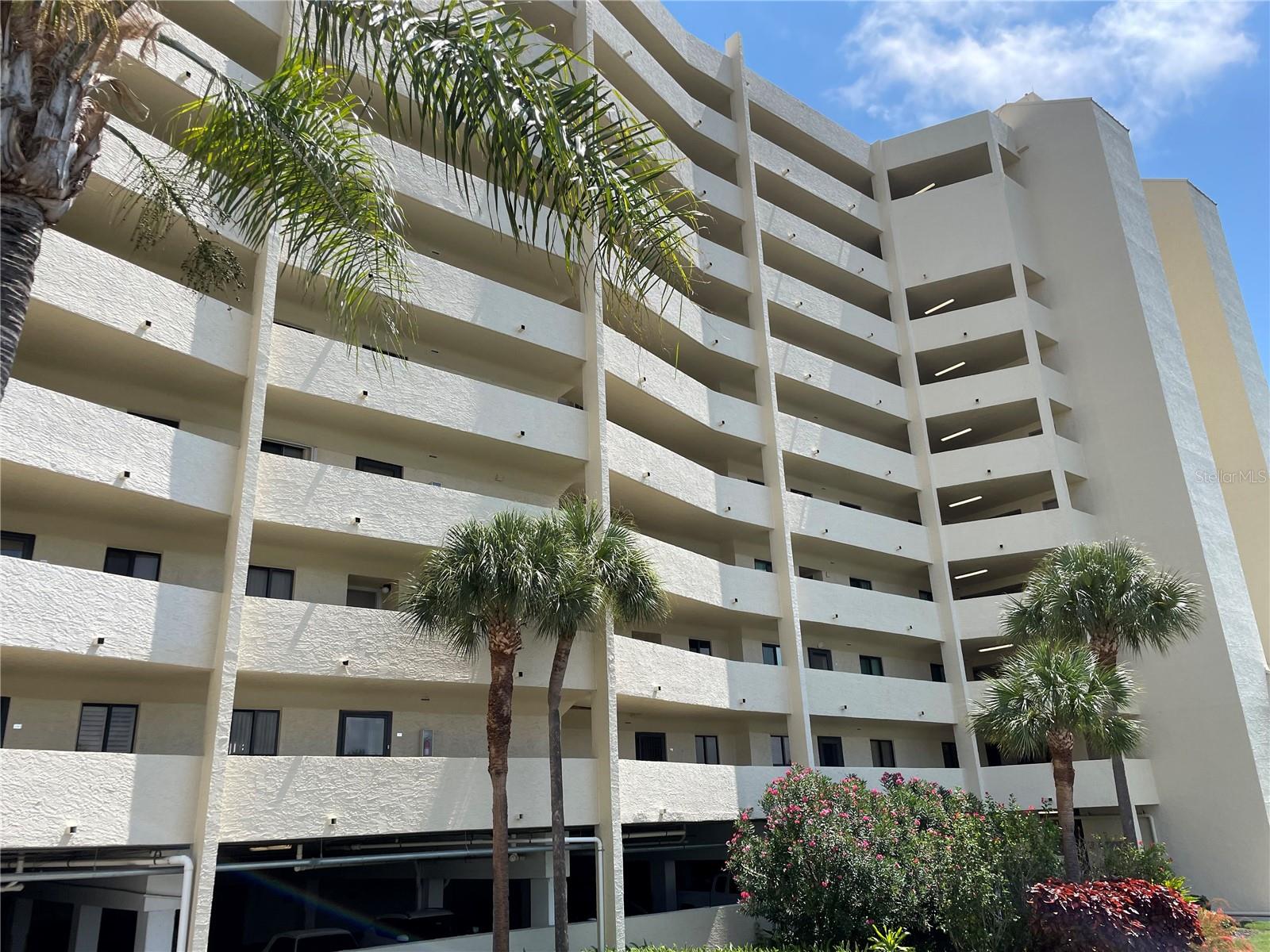 GULF ISLAND BEACH TENNIS - Residential