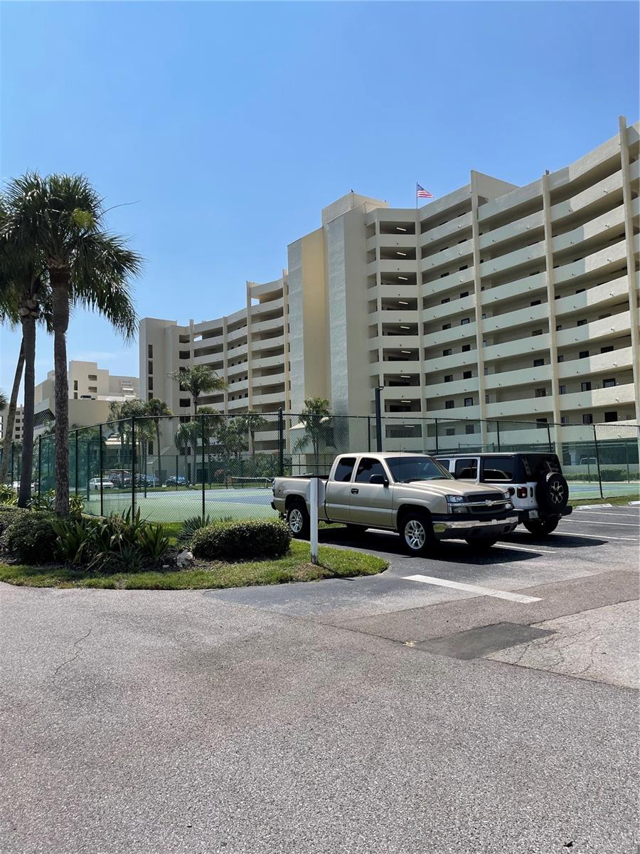GULF ISLAND BEACH TENNIS - Residential