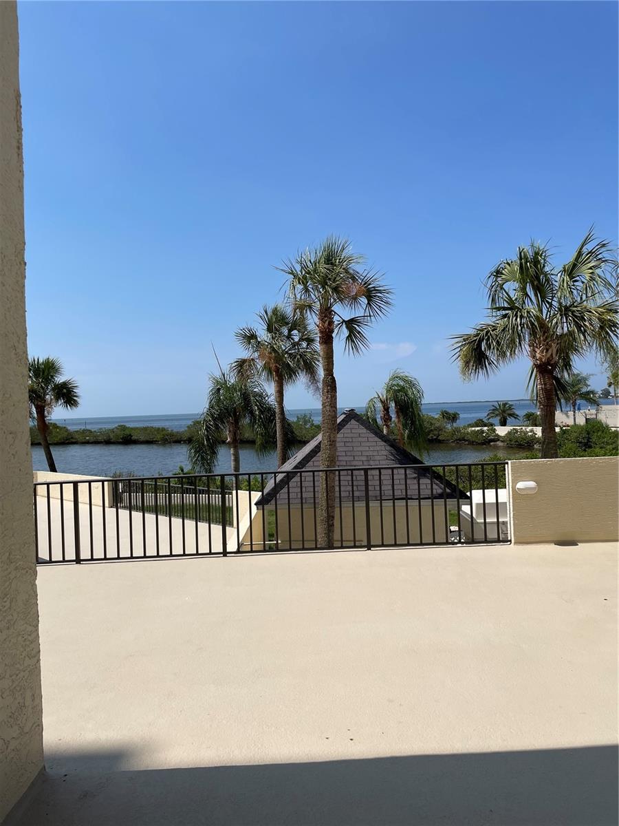 GULF ISLAND BEACH TENNIS - Residential