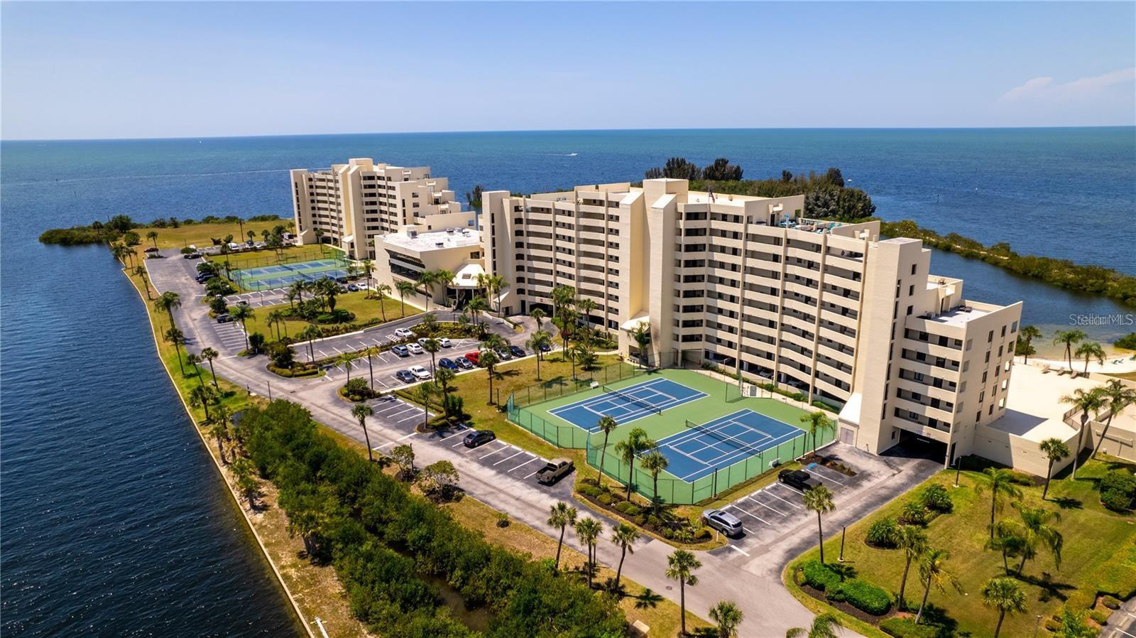 GULF ISLAND BEACH TENNIS - Residential