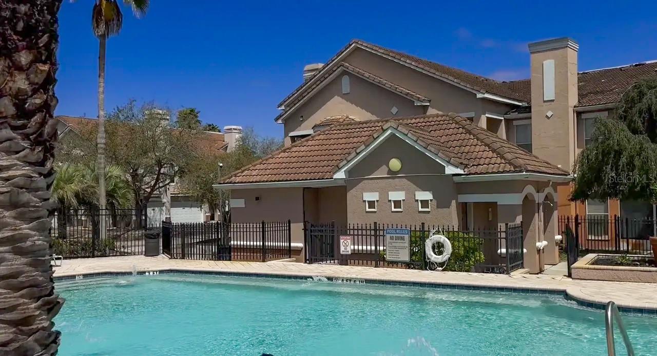 THE VILLAS CONDO - Residential